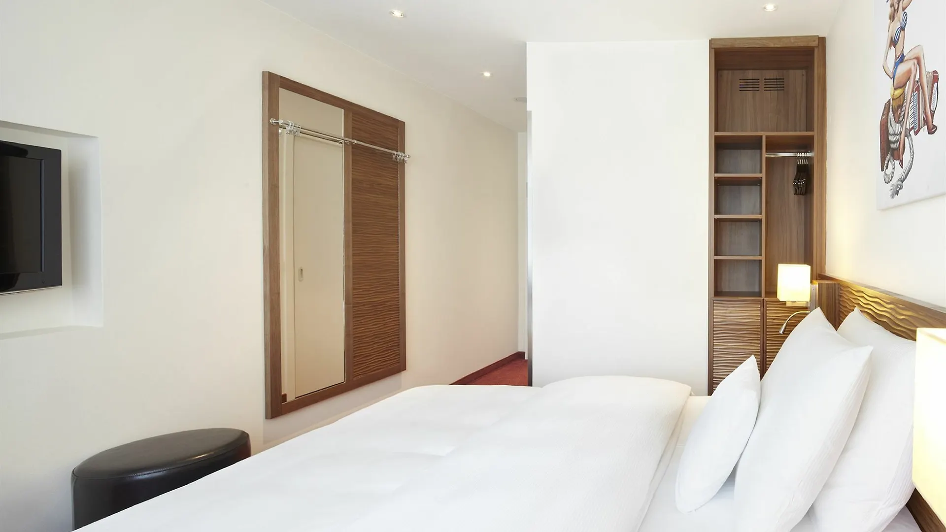 Hotel Hafen Hamburgo 4*,  Alemanha