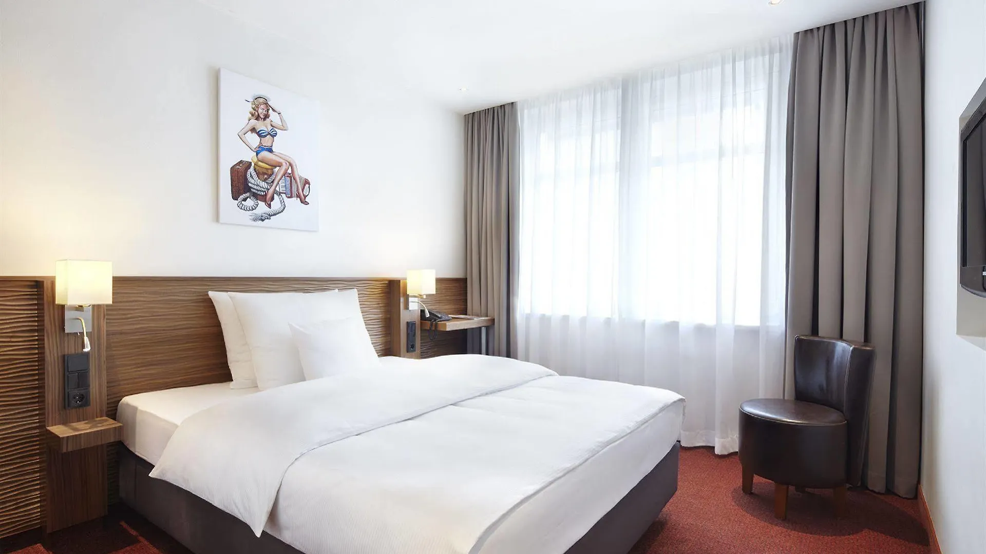 ****  Hotel Hafen Hamburg Germany